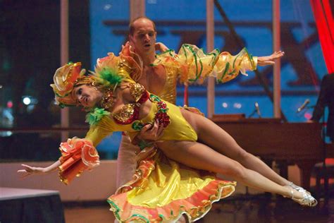 Cuban and Salsa Dancers | Toronto Salsa, Kizomba, Bachata, Samba Classes and Dancers