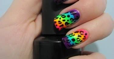 A Redhead Artist: Rainbow Cheetah-Print Nails