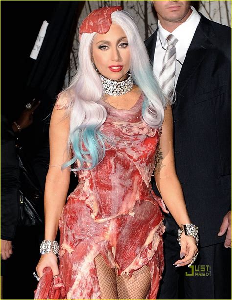 Lady Gaga Explains Meat Dress Meaning: Photo 2479824 | 2010 MTV VMAs, Ellen DeGeneres, Lady Gaga ...