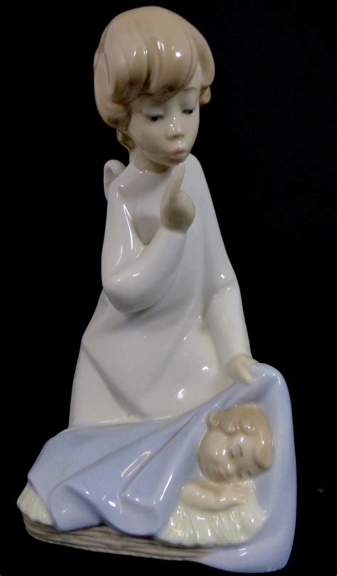 2pc LLADRO ANGELS PORCELAIN FIGURINES