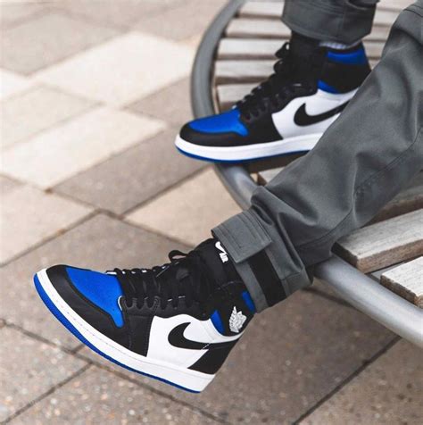 Air Jordan 1 Retro High OG - Royal Toe - Sneakerholic Vietnam