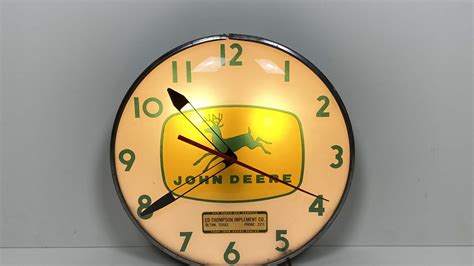 John Deere Clock at Gone Farmin' Fall Premier 2020 as M9 - Mecum Auctions