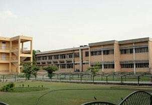 Deshbandhu College : Courses and Fees Structure 2024