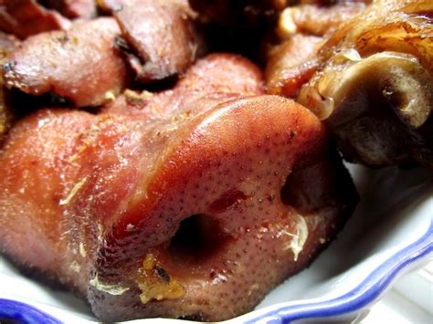 Roasted pig's snouts and ears Recipe by Arturo - CookEatShare