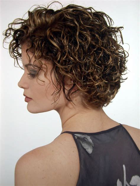 How To Cut Short Curly Wavy Hair Tips Steps And Hair Care - The 2023 Guide to the Best Short ...