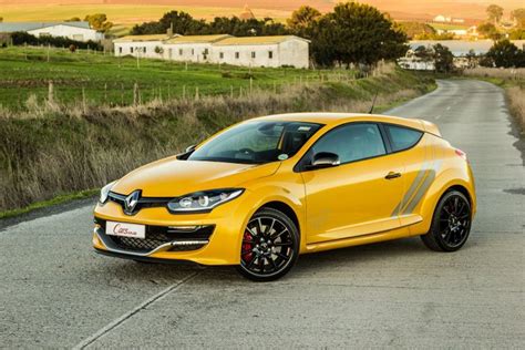 Renault Megane RS 275 Trophy (2015) Review - Cars.co.za