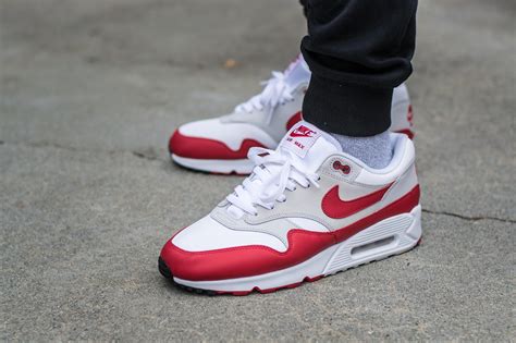 Nike Air Max 90/1 University Red : r/Sneakers