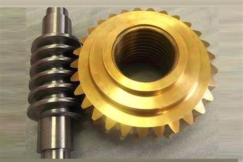 Worm Wheel And Shaft | Shree Shakti Engineering