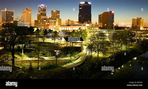 Downtown little rock arkansas skyline hi-res stock photography and images - Alamy