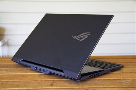 Asus ROG Zephyrus Duo 15 review: a gaming laptop that doesn’t need two screens - The Verge