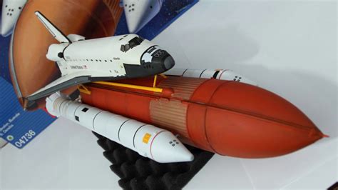 Space Shuttle Model Revell