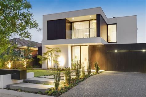 20 Remarkable Modern Home Exterior Designs That Will Steal Your Gaze