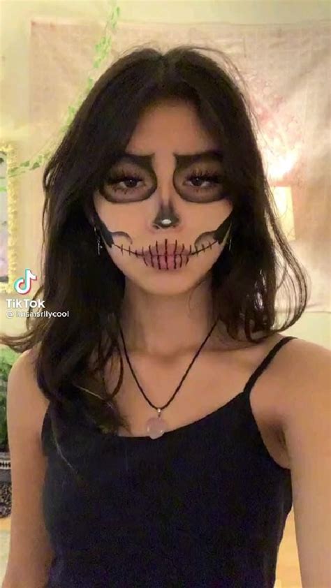 Makeup Halloween Calavera | Maquillaje de ojos, Maquillaje con delineador, Ideas de maquillaje ...