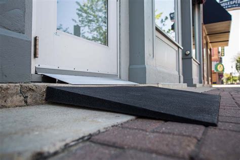 EZ-ACCESS Flat Edge Rubber Threshold Wheelchair Ramp 2.5"-4.75" – Safe Home Pro