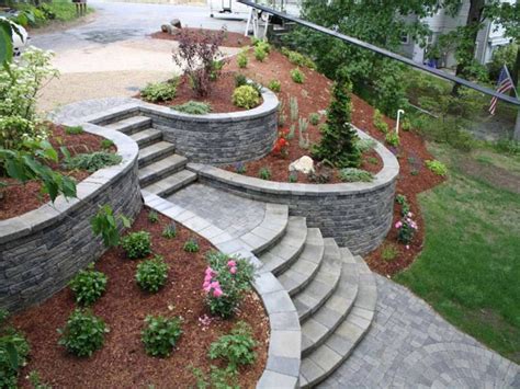 10 Stylish Landscaping Ideas For A Sloped Backyard 2024