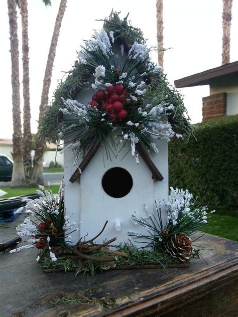 78 best images about Christmas Birdhouses on Pinterest | Robins, Bird houses and Christmas houses