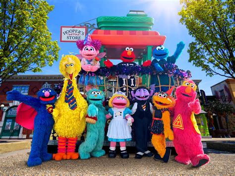 Sesame Place Philadelphia on Twitter: "Happy Halloween from your friends at Sesame Place! 🎃👻 ...