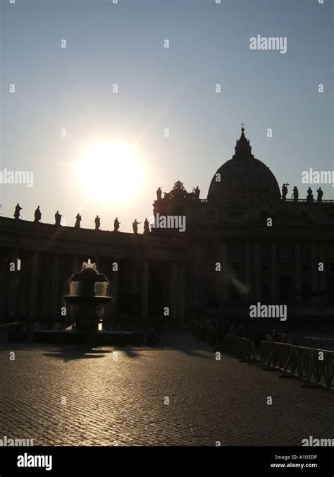 dome of st.peters in vatican , rome Stock Photo - Alamy