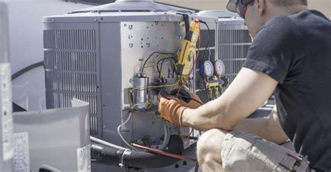 32 Essential HVAC Tools for Service Techs [2021 Update]