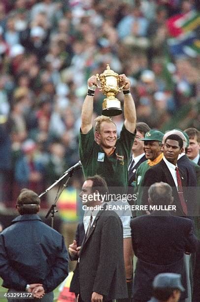 611 Nelson Mandela Springboks Photos Stock Photos, High-Res Pictures, and Images - Getty Images