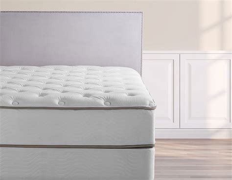 Mattress & Box Spring Set | Collect Renaissance