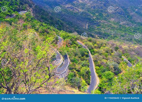 Valparai hairpin bend stock image. Image of bend, hair - 115425643