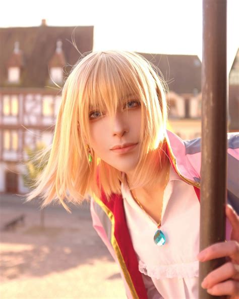 Hakken 八犬 on Twitter | Howls moving castle cosplay, Howls moving castle, Howl’s moving castle