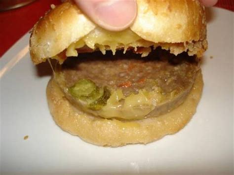 Canned Cheeseburger (5 pics)