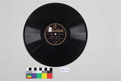 Record, gramophone - Canterbury Museum