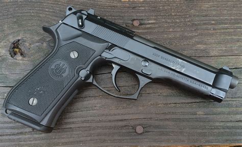 Beretta M9 Pistol Review- My 20 years with the M9 – rifleshooter.com