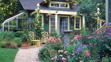 5 Tips for Designing the Perfect Cottage Garden