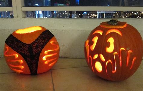 30+ Pumpkin Carving Ideas 2021 Easy - DECOOMO