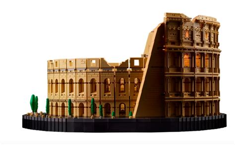 Lego unveils new Colosseum set, it's largest yet, with 9,000+ pieces | Mashable