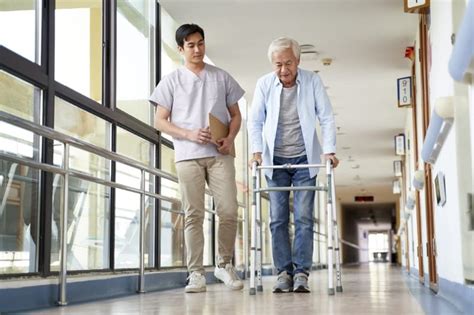 Essential Gait Training Exercises For Elderly | Bella Vista San Diego, CA