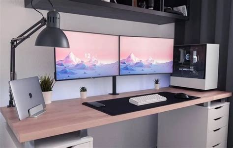 The Ultimate Setup with IKEA Desk for gaming - Minimal Desk Setups | Bureau de jeu, Aménagement ...