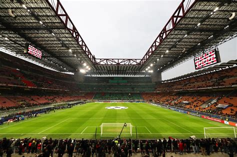 UEFA Champions League: AC Milan vs Napoli preview and live stream