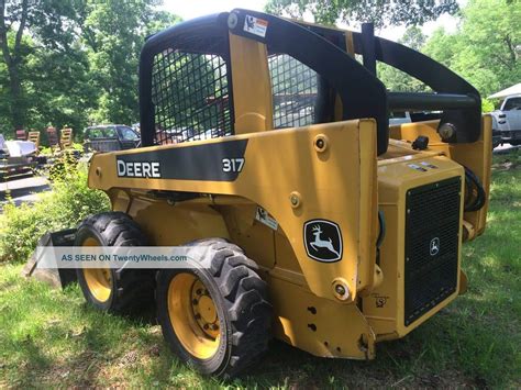 John Deere 317 Skid Steer Loader