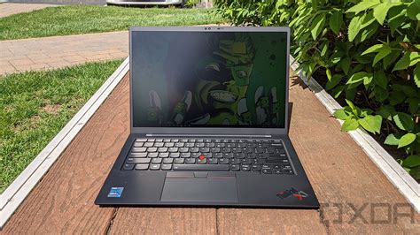 Lenovo ThinkPad X1 Carbon Review: A winner with big improvements