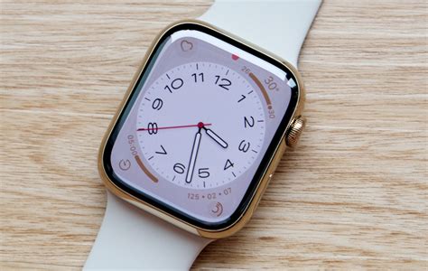 Apple Watch Series 8 review: How do you make the best smartwatch better? - HardwareZone.com.sg