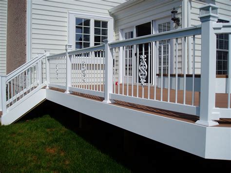 Deck Railings - Vinyl Railing - Railing Kits and Stair Railings