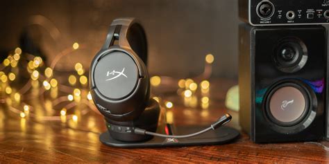 HyperX Cloud Flight S Review: The first Qi charging wireless headset