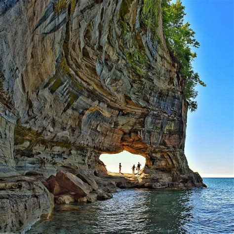 Pictured Rocks National Lakeshore