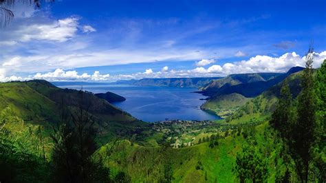 Lake Toba | Indonesia Travel Guide | Rough Guides