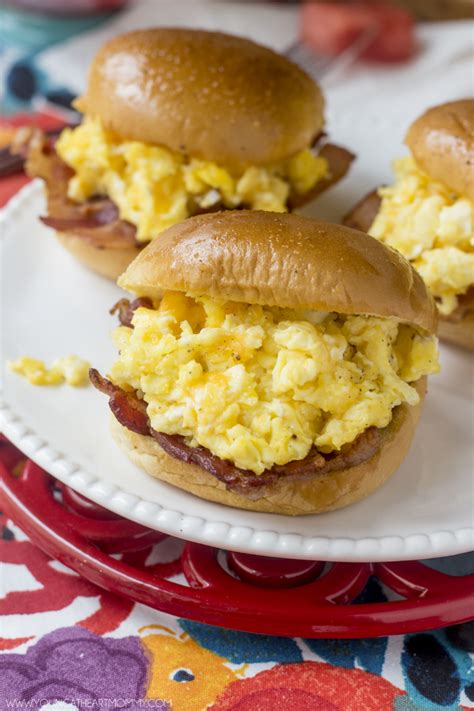 Cheesy-Scrambled-Egg-And-Bacon-Breakfast-Sandwich-1-768x1152-1.png - Martin's Famous Potato ...