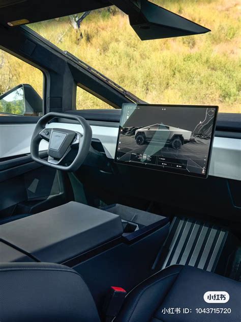 Tesla Cybertruck UI and interior get closer looks in new photos