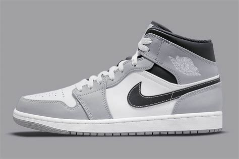 Air Jordan 1 Mid "Light Smoke Grey" Release Date | Nice Kicks