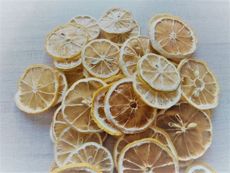 Dried Lemon Slices, Dried Natural Fruits, Dried Lemon for Warm Drinks, Christmas Decorations ...