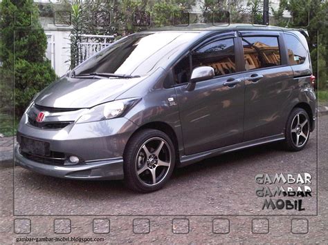 Gambar mobil freed - Gambar Gambar Mobil