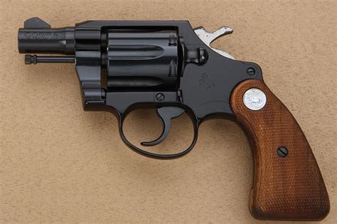 Colt Cobra Model lightweight DA revolver, .38 Special cal., 2” barrel, black finish, checkered Col