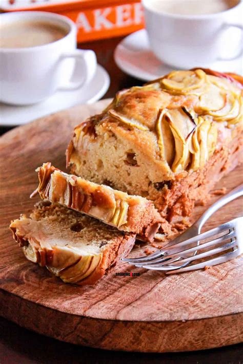 Spiced Apple Cake Recipe - Easy Cake Recipes